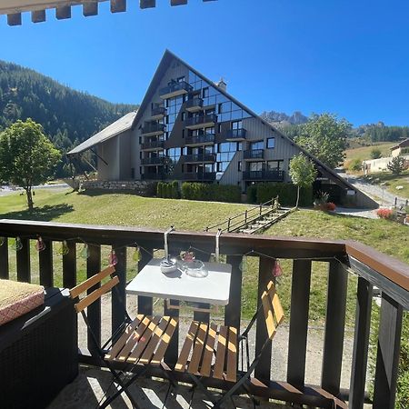 Appartement Pieds Des Pistes Réallon Exterior foto